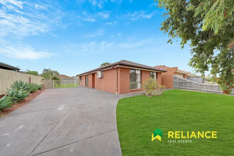 35 Songlark Crescent, Werribee VIC 3030