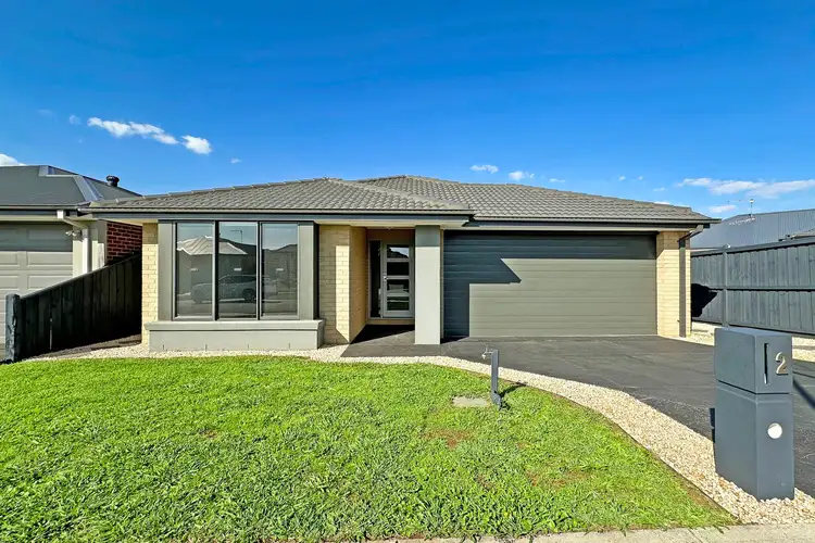 2 Sunnybrook Avenue, Warragul VIC 3820
