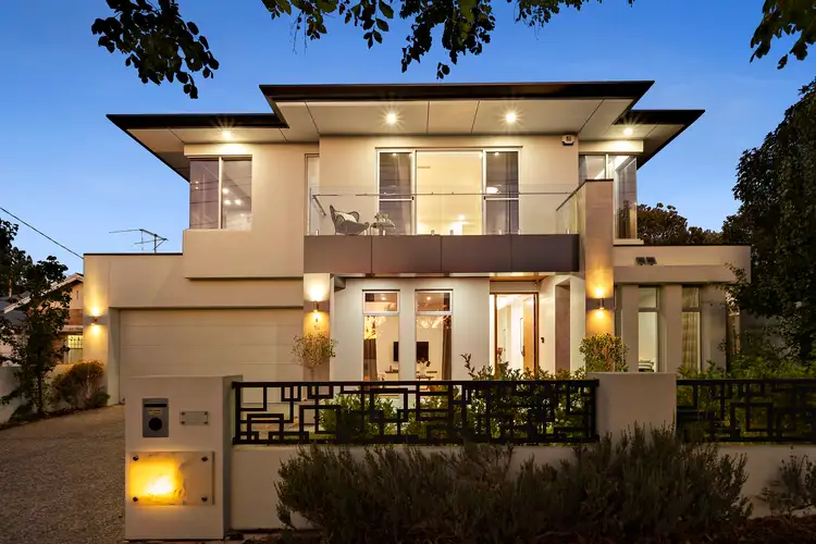 9 Milton Avenue