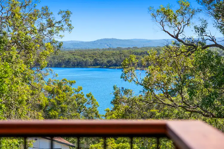 98 Terence Avenue, Lake Munmorah NSW 2259