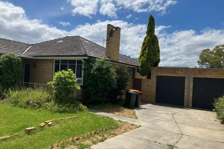43 Wilson Road, Glen Waverley VIC 3150