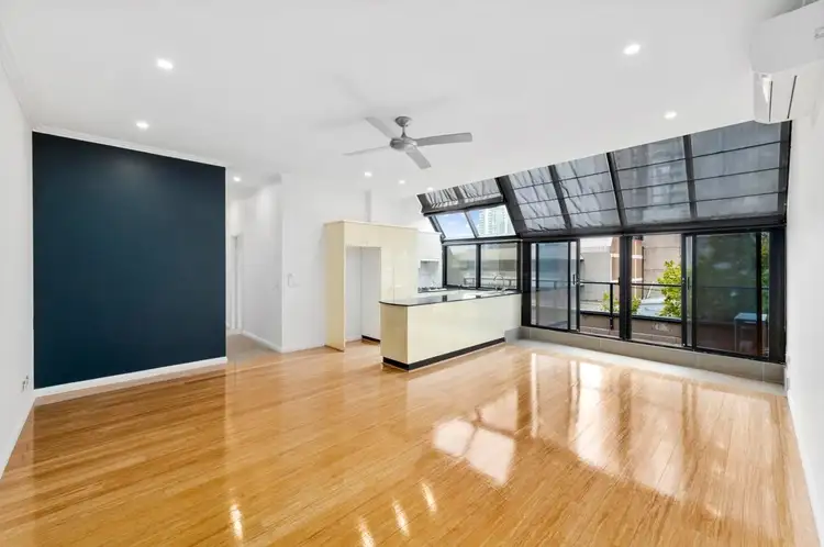 Main view of Homely unit listing, 224/402-420 Pacific Highway, Crows Nest NSW 2065