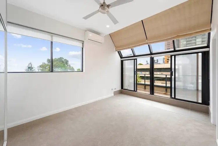 Fourth view of Homely unit listing, 224/402-420 Pacific Highway, Crows Nest NSW 2065