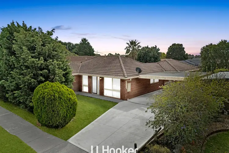 13 Lesdon Avenue