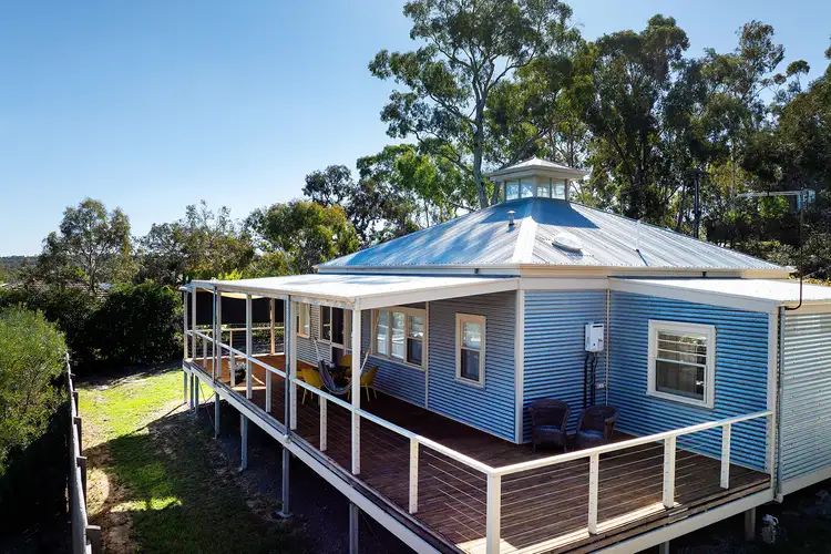 25A Farnsworth Street, Castlemaine VIC 3450