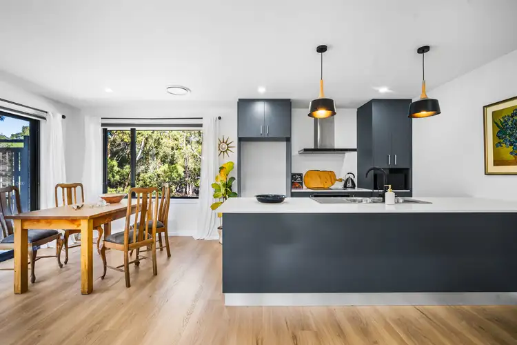 1&2/10 Fryett Drive, Claremont TAS 7011