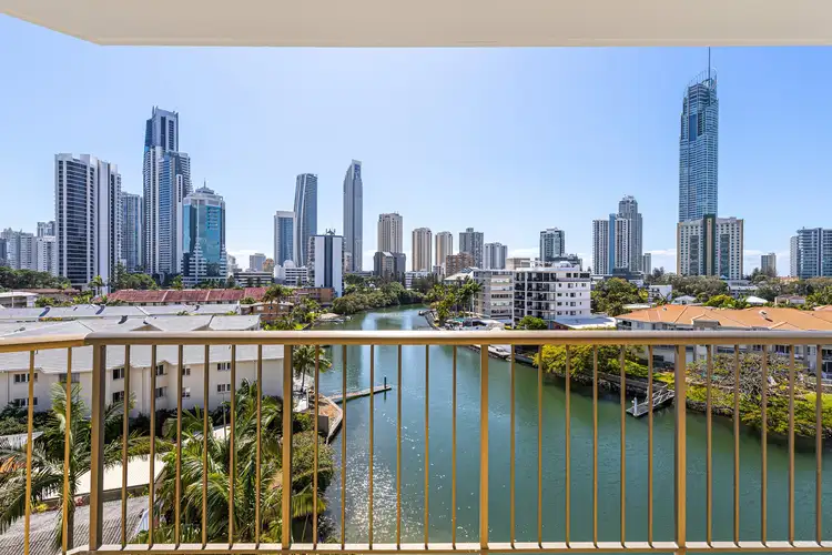 602/21 Peninsular Drive