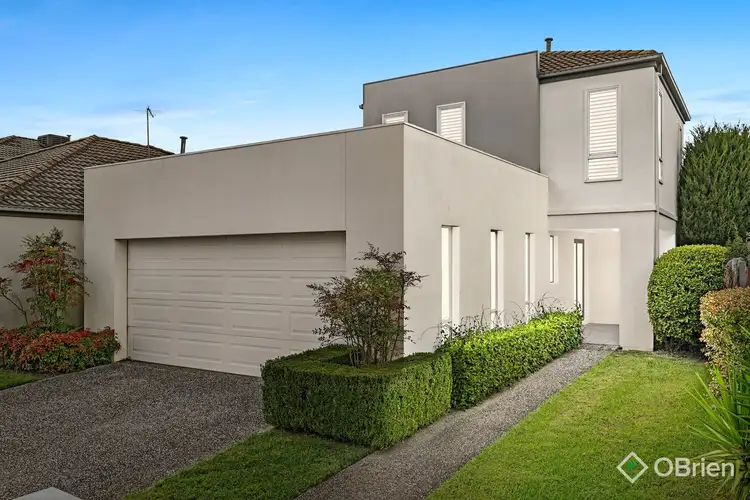 76 Sovereign Manors Crescent