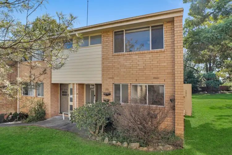 7/34A Saywell Road