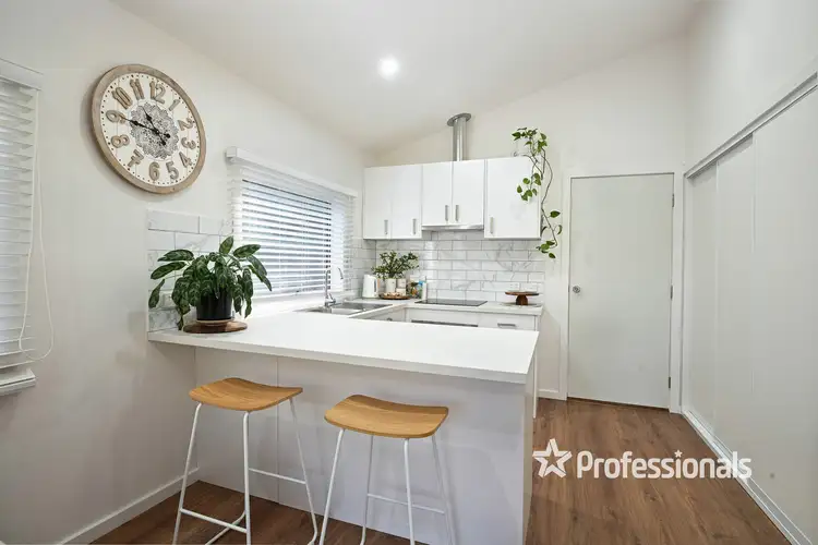 2A View Street, Warburton VIC 3799