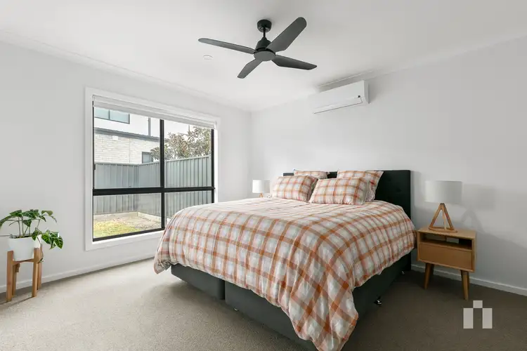 Sixth view of Homely townhouse listing, 8 Abbington Street, Craigieburn VIC 3064