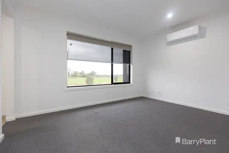 Fifth view of Homely house listing, 46 Mortlake Drive, Officer South VIC 3809