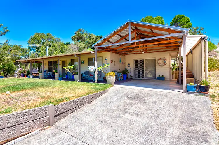 28 Burcham Drive, Binningup WA 6233