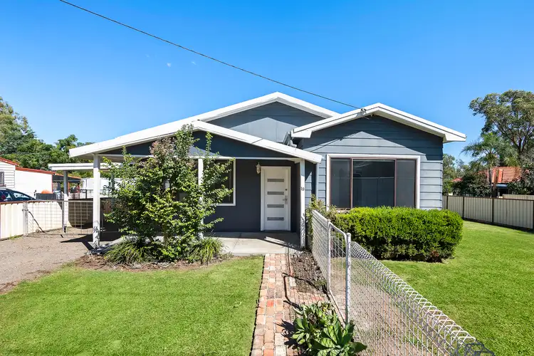19 Long Street