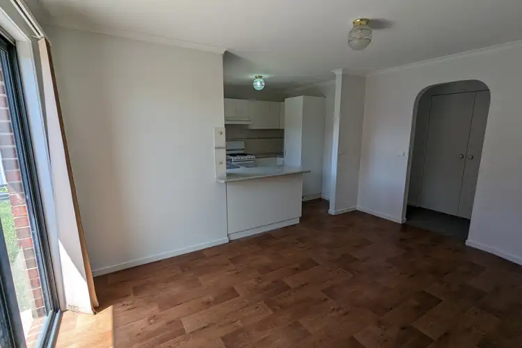 Fifth view of Homely unit listing, 2/45 Kingfisher Drive, Wodonga VIC 3690