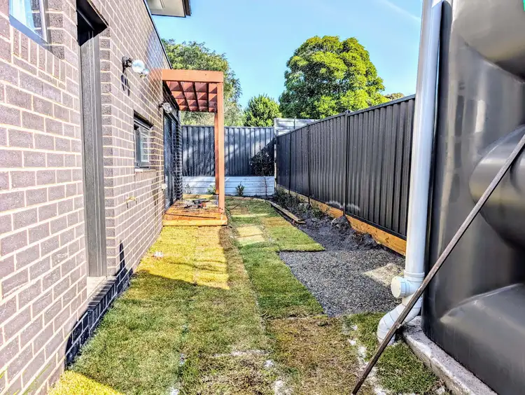 Fifth view of Homely townhouse listing, 2/12B Anderson Street, Frankston VIC 3199