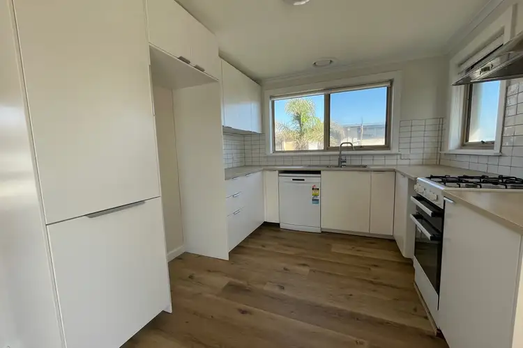 Fifth view of Homely unit listing, 2/8 Bank Road, Edithvale VIC 3196