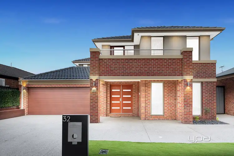 32 Ashbury Grove, Hillside VIC 3037