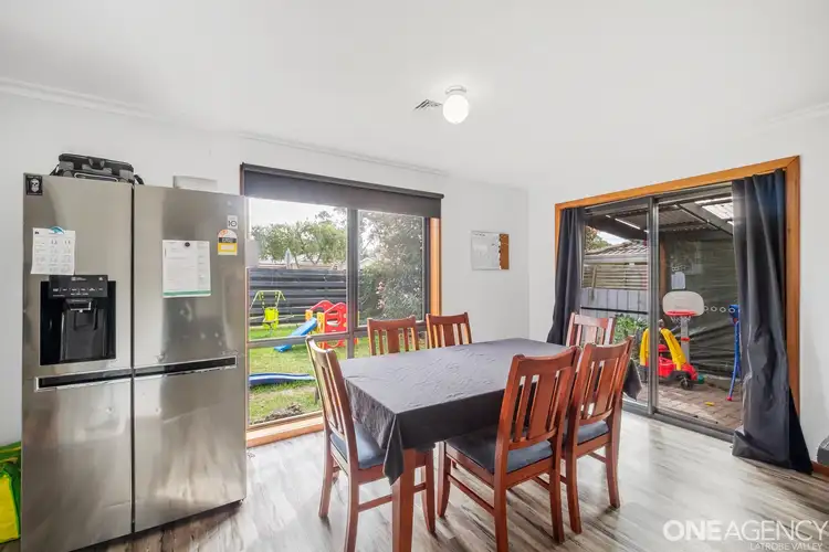 Fifth view of Homely house listing, 2 Waratah Drive, Morwell VIC 3840