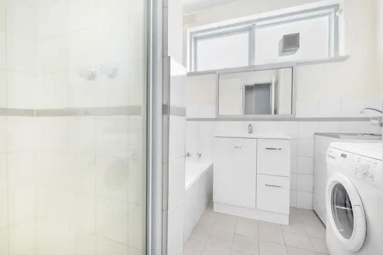 Fifth view of Homely apartment listing, 5/579 Dandenong Road, Armadale VIC 3143
