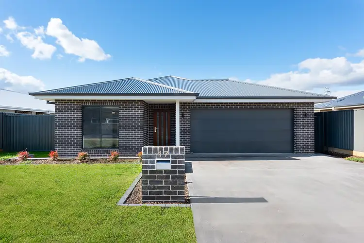 17 Dunnachie Street, Mudgee NSW 2850