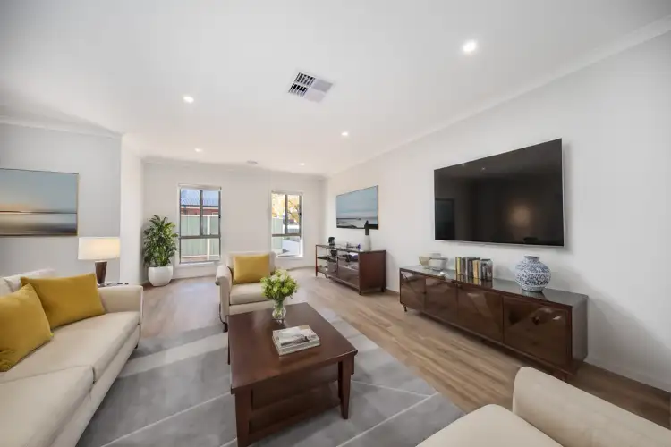 Third view of Homely unit listing, 3 McKean Street, Maryborough VIC 3465