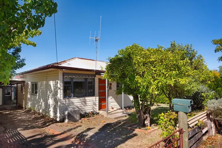3 Parkins Reef Road, Maldon VIC 3463