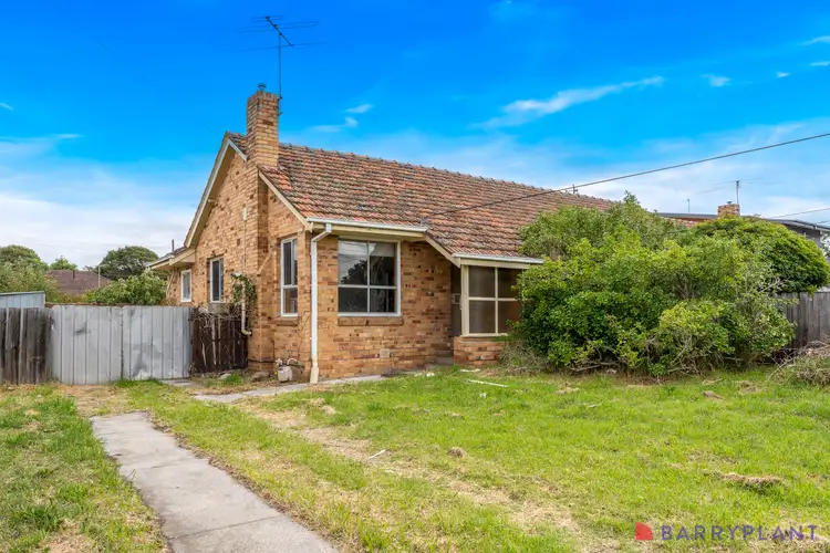 5 Orange Avenue, Reservoir VIC 3073