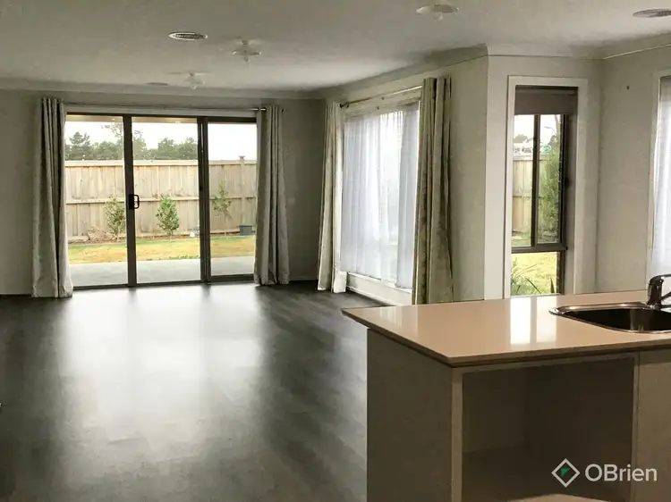 Fourth view of Homely house listing, 5 Kingfisher Road, Bairnsdale VIC 3875