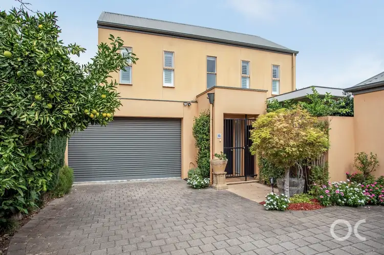 6b Rose Street