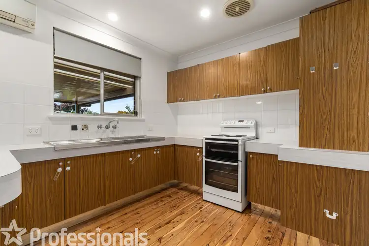 Fifth view of Homely house listing, 11 Heath Place, Orange NSW 2800