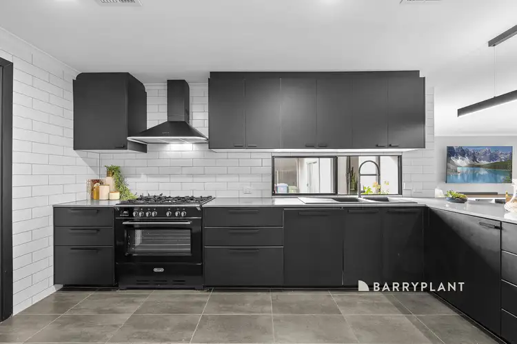Fourth view of Homely house listing, 12 Fairleigh Court, Narre Warren VIC 3805