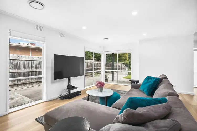 43 Ester Crescent, Clayton South VIC 3169