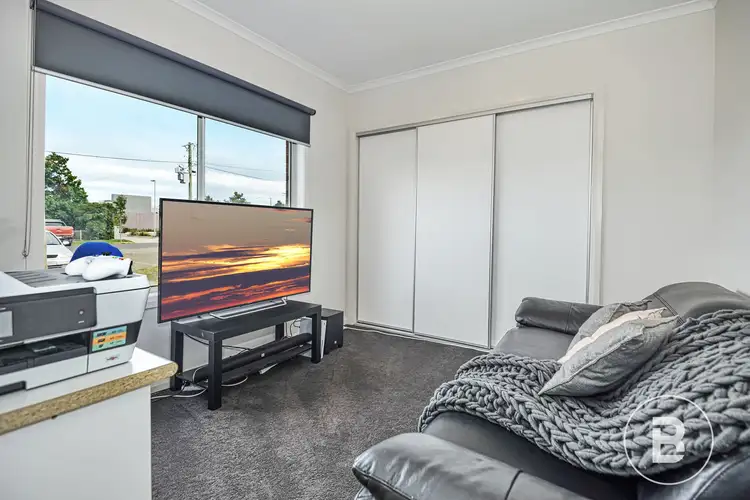 Sixth view of Homely unit listing, 1/10 Wood Street, Soldiers Hill VIC 3350