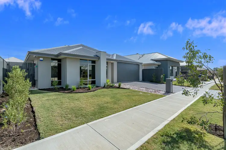 Second view of Homely house listing, 7 Llorens Way, Southern River WA 6110