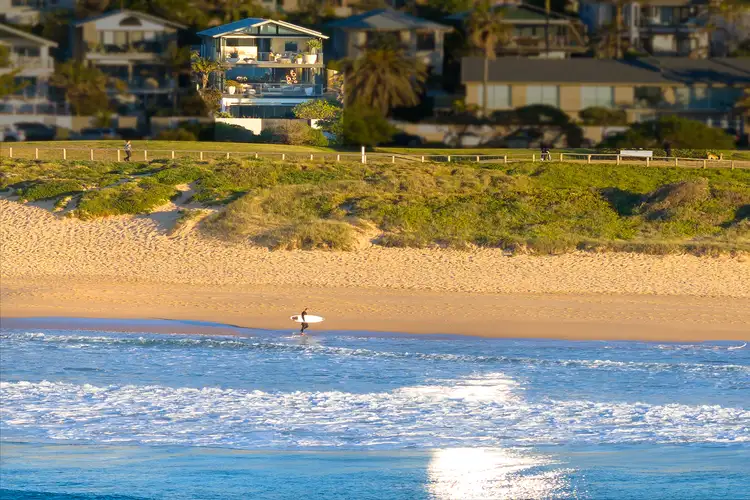 Sixth view of Homely house listing, 8 Farnell Street, Curl Curl NSW 2096