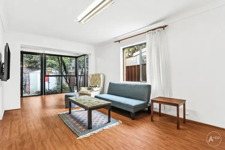 52 Carinya Avenue