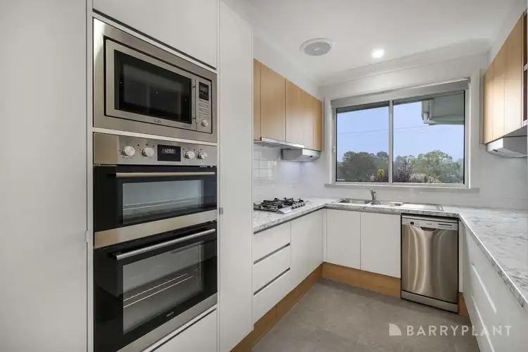 Fifth view of Homely house listing, 2 Hastings Square, Warragul VIC 3820