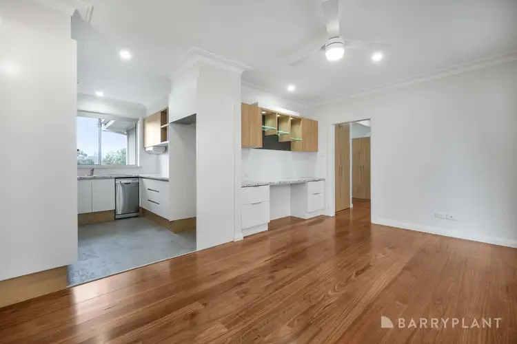 Sixth view of Homely house listing, 2 Hastings Square, Warragul VIC 3820