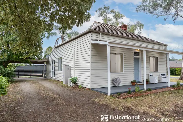 42 Farnham Road, Healesville VIC 3777
