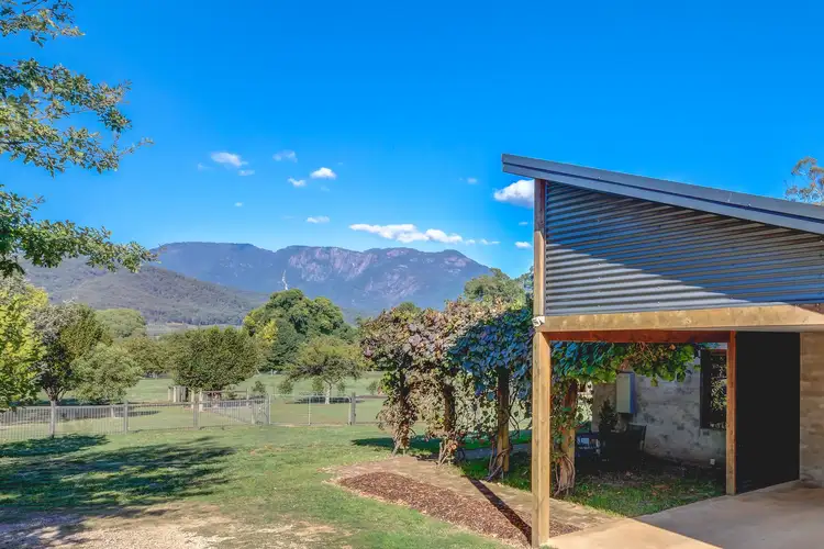 53 One Mile Creek Road, Porepunkah VIC 3740