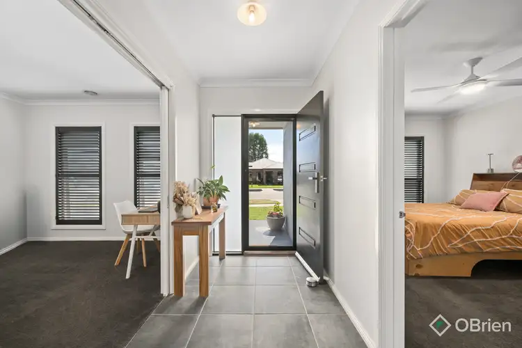 Second view of Homely house listing, 10 Currawong Drive, Wangaratta VIC 3677