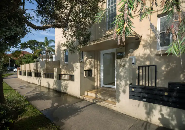 Main view of Homely unit listing, 6/149 Old South Head Road, Bondi Junction NSW 2022
