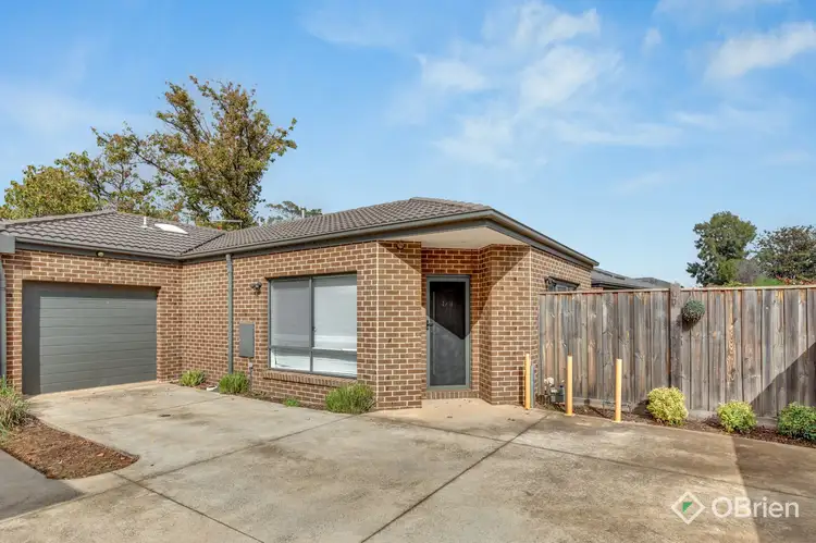 2/16 Riverside Avenue, Werribee VIC 3030
