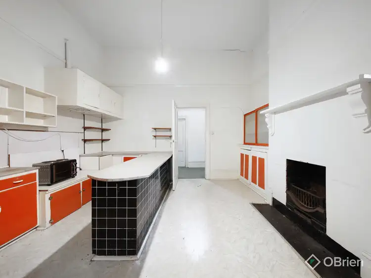 Fifth view of Homely house listing, 2 The Avenue, Oakleigh VIC 3166