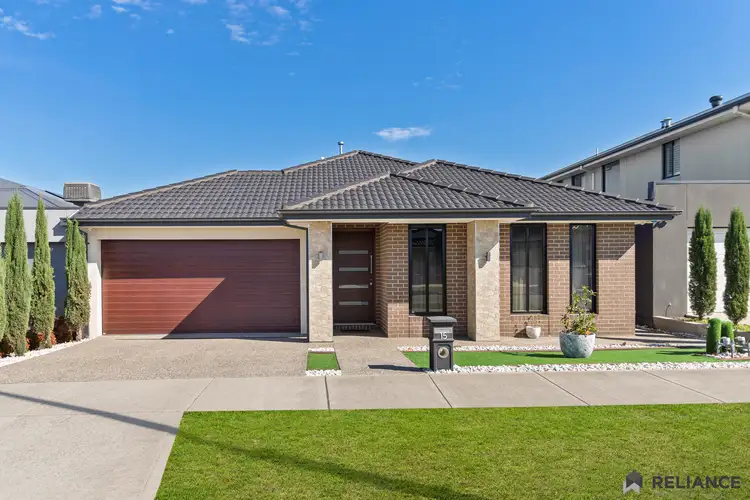 15 Treeton Drive