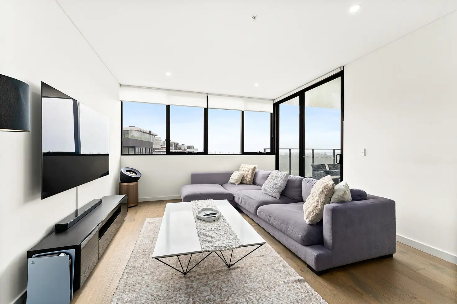 Main view of Homely unit listing, 905/15 Garrigarrang Avenue, Kogarah NSW 2217