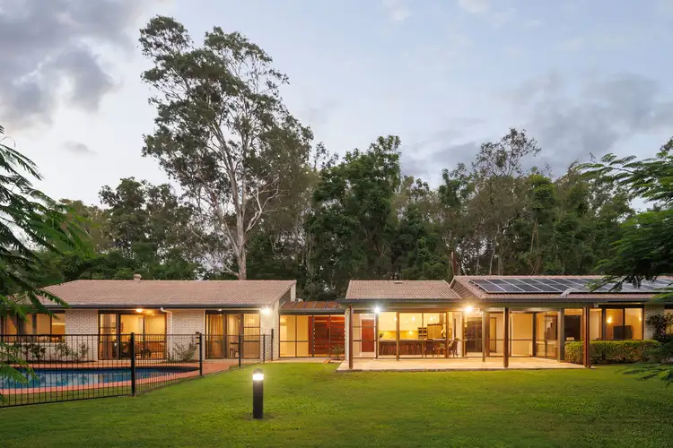 16 Gap Creek Road, Kenmore Hills QLD 4069