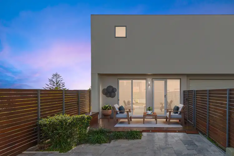 90b Delmar Parade, Dee Why NSW 2099