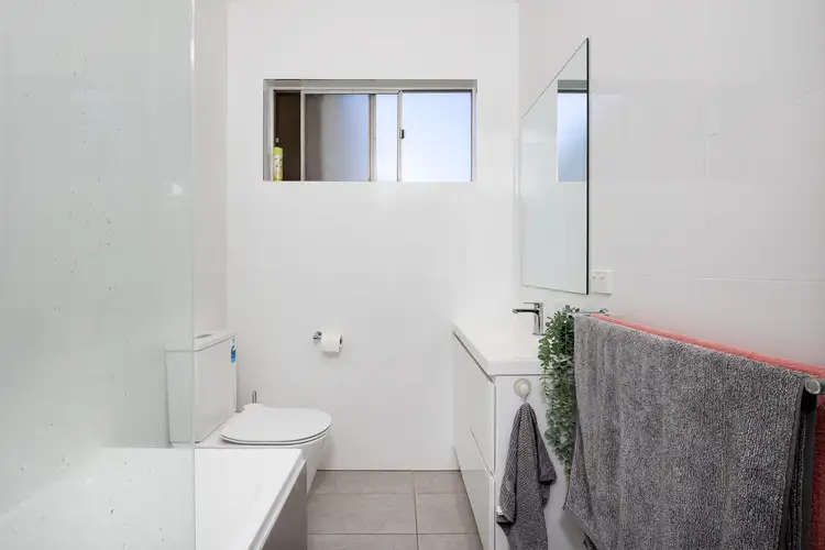 Fifth view of Homely house listing, 381 Lake Albert Road, Kooringal NSW 2650